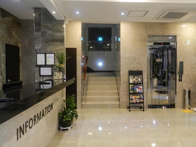 Reve Business Hotel Jeju Exterior photo